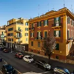 Vatican Walls Apartment