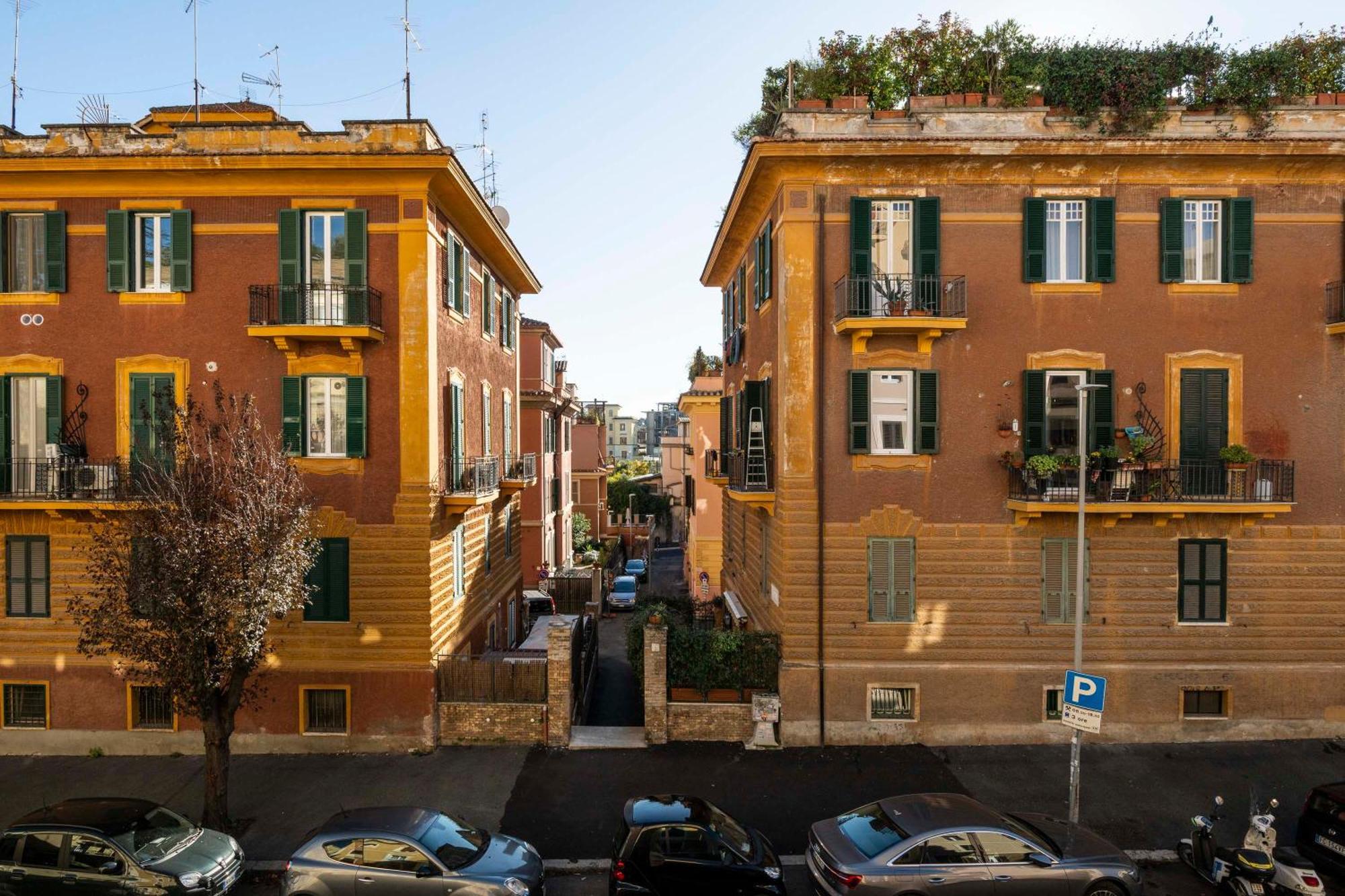Apartment Vatican Walls Rom