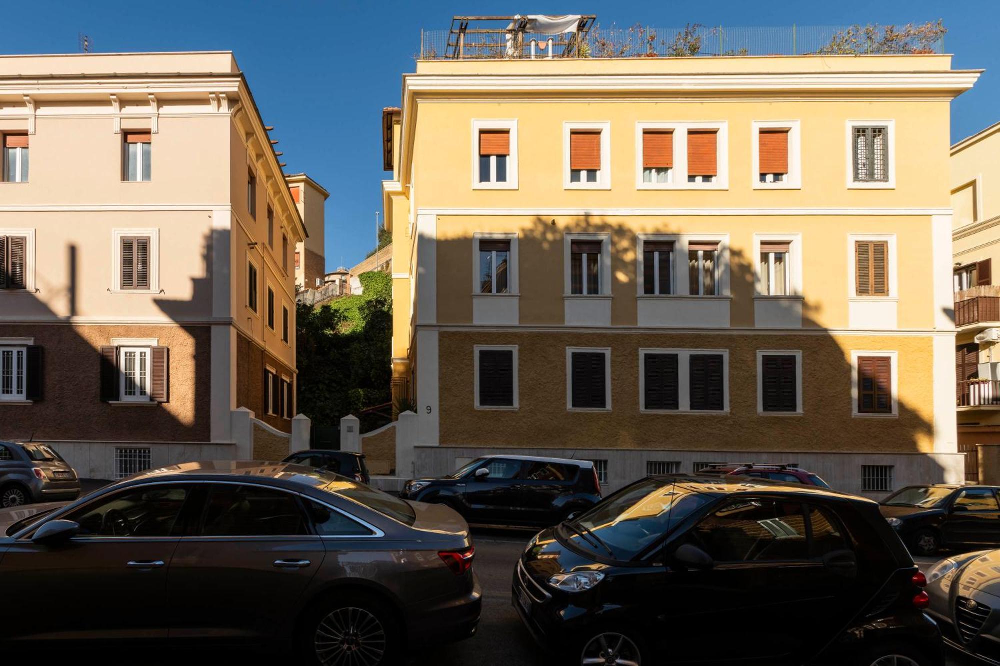 Apartment Vatican Walls Rom